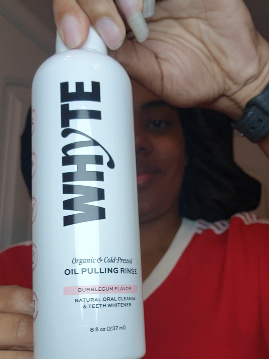 Keep those teeth white🦷🪥CLICK THE CART 🛒🛍 #TikTokShopRestock   #TikTokShopCreatorPicks  #TikTokShopfalldealsforyou #FallFreshness #fashionlookbook 