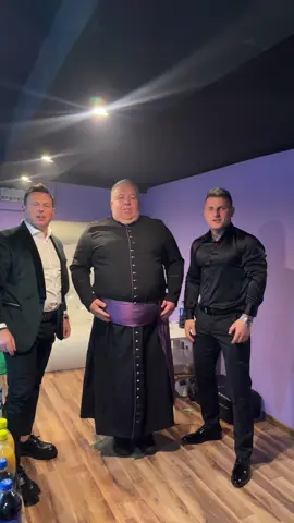 Wesele sequento taniec z księdzem 