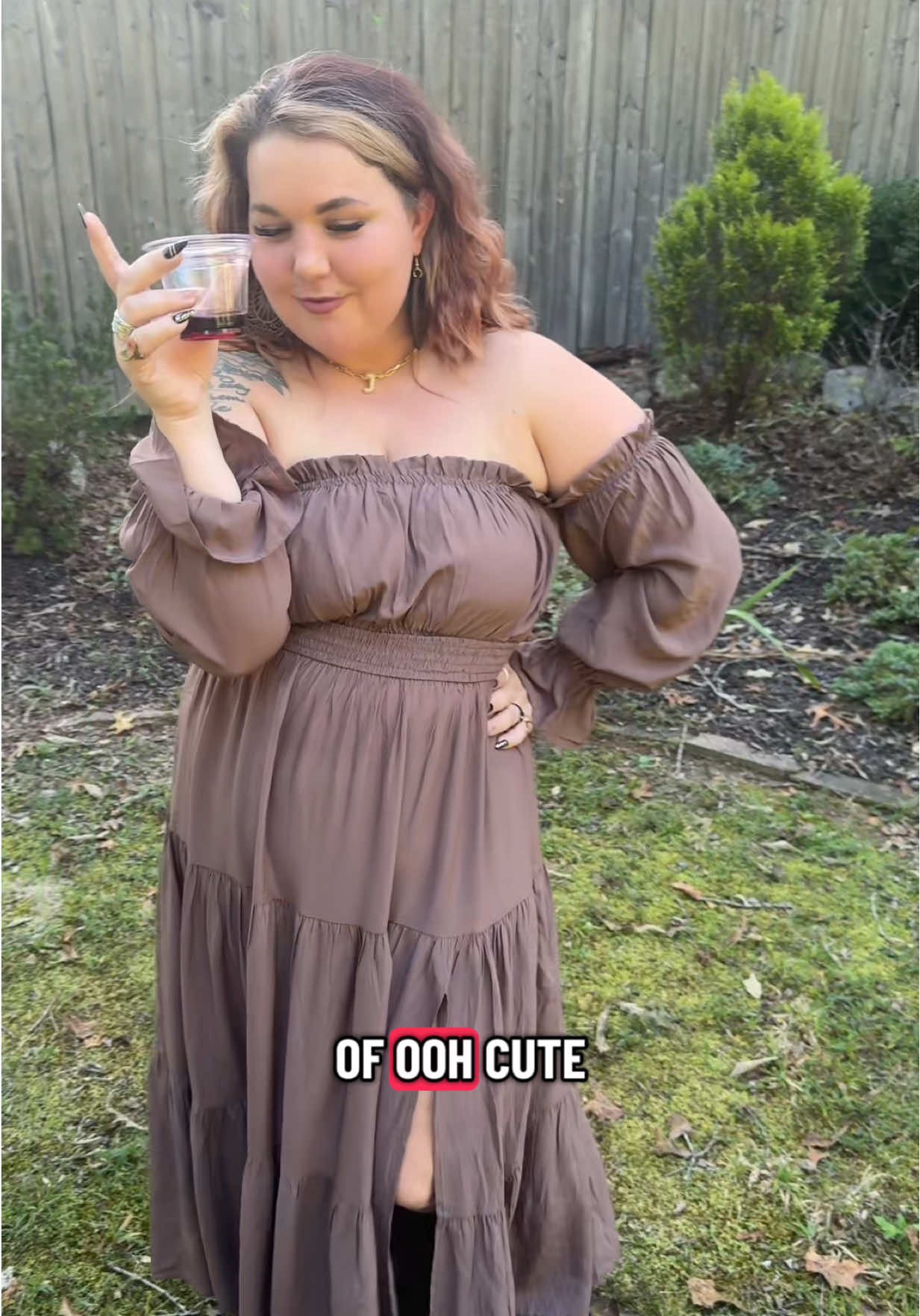 Highly recommend grabbing a cute dress and taking your sister to the winery! It was so much fun 🥰 @Samantha Walters #dress #fashiontiktok #fypシ @ZESICA 