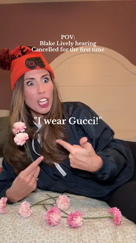 Blake Lively got boring to talk about but picturing her listening to this song about how Taylor will be friends with other cancelled people (but not her) made me laugh. That's why you can't extort your friends! #lifeofashowgirl #taylorswift #blakelively 