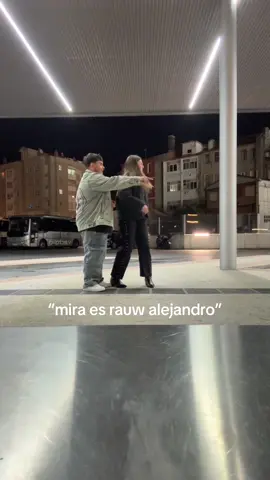 ningun novio fue dañado en este video ⚠️⚠️ #paratiiiiiiiiiiiiiiiiiiiiiiiiiiiiiii #trend #novios #rauwalejandro #foryou 
