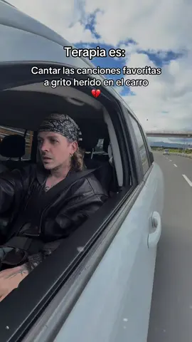 Terapia también es cantar en el auto a grito! 🫁 #rap #despecho #desamor #ajena 