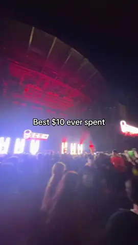 GREYDAY 25✌️ #g59 #greydaytour #nyc #johnsbeachtheater 