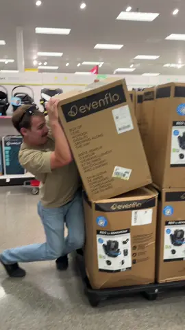 we need help in aisle 9 #fyp 
