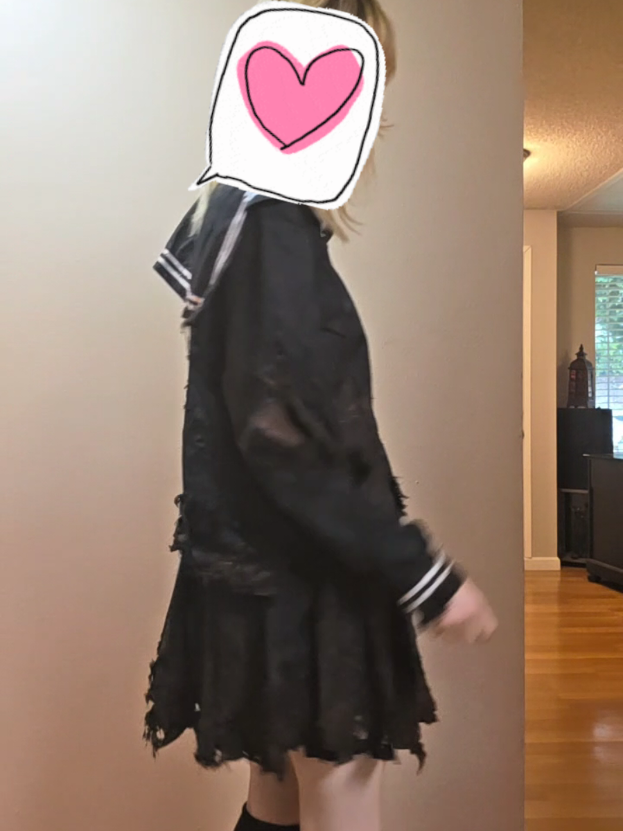 im super obsessed with the new silent hill, so I decided to crunch this out!! still a wip but it looks good so far I think :3 #silenthillf #silenthillcosplay #hinakoshimizu #hinakocosplay 