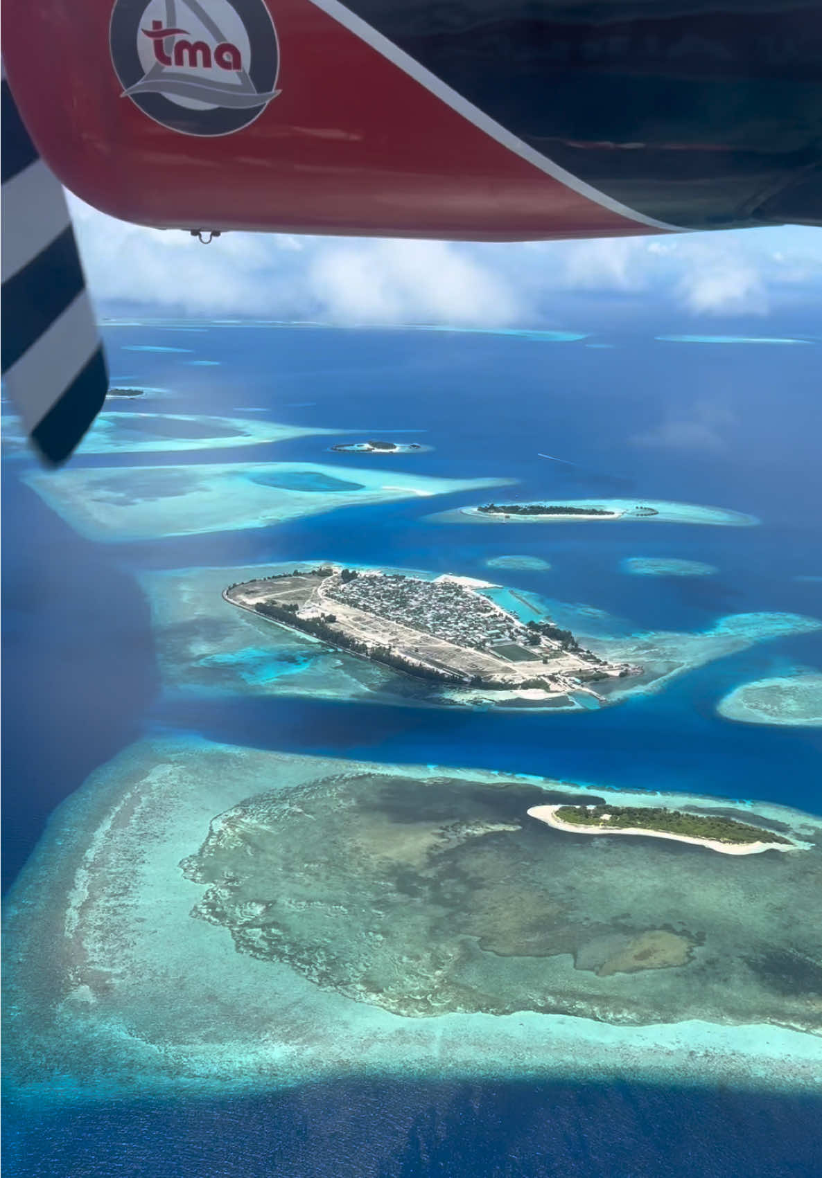 Finally made it😅 Had such an incredible stay at Hideaway Beach Resorts.. room tour anyone? 🥰 #maldives #travelvlog 