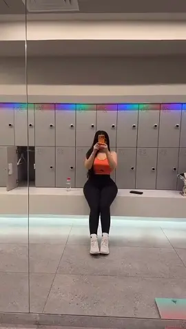 #LIVEIncentiveProgram #LIVEwithlowfollowers #PaidPartnership 