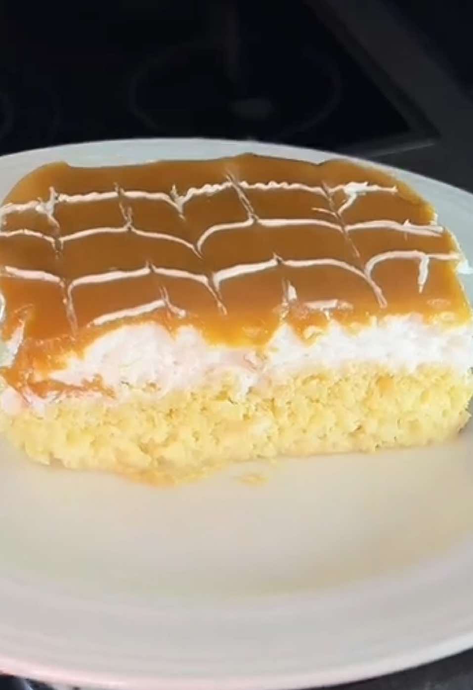 #fyp #مالي_خلق_احط_هاشتاقات #كيك تريليتشا#كيك #وصفاتي 