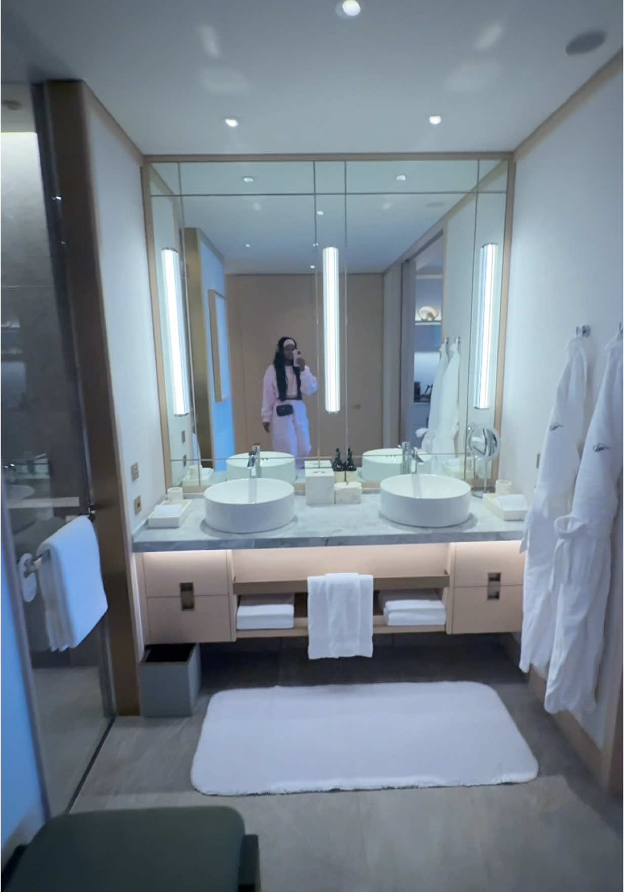 ROOM REVEAL & SPA DAY in Japan  💕🏯🗼📍🎌 #travel #traveltok #japan #travelvlog #fyp #spa 