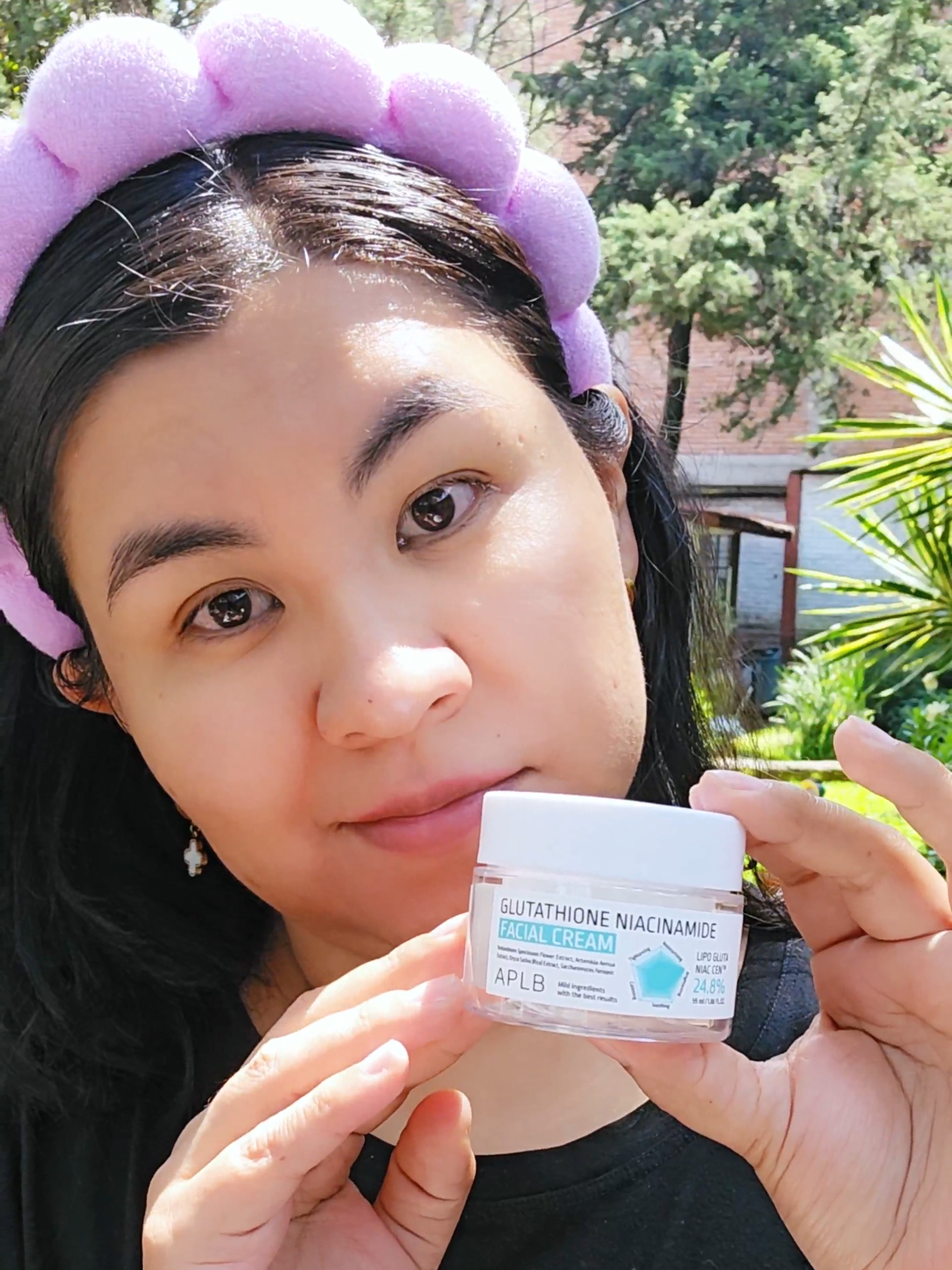 ✨ La crema coreana que sí cumple lo que promete 💧 Mejor elasticidad, piel más luminosa y sin irritación… y lo mejor, ¡se absorbe rapidísimo! Si amas el #skincarecoreano tanto como yo, tienes que probarla. 👉 Yo la pedí en YesStyle y te dejo mi código para descuento: NELLYVLOG20 🛍️💖 APLB - Glutathione Niacinamide Facial Cream @yesstyle @yesstyle.influencers @aplbofficial_influencers  #skincarecoreano #kbeautyskincare#YesStyle #YesStyleInfluencers #YesStyleReview #APLB #glutathione #niacinamide #facialcream