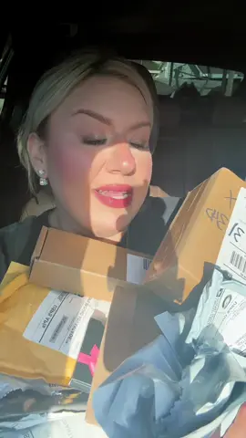 K-Beauty and Clean Beauty Unboxing!! With my fav sticky bra brand too 🌿💘🤷🏼‍♀️ #tiktokshopfalldealsforyou #tiktokshopcreatorpicks #kbeauty #duchessofthedolls #cleanbeautyproducts 