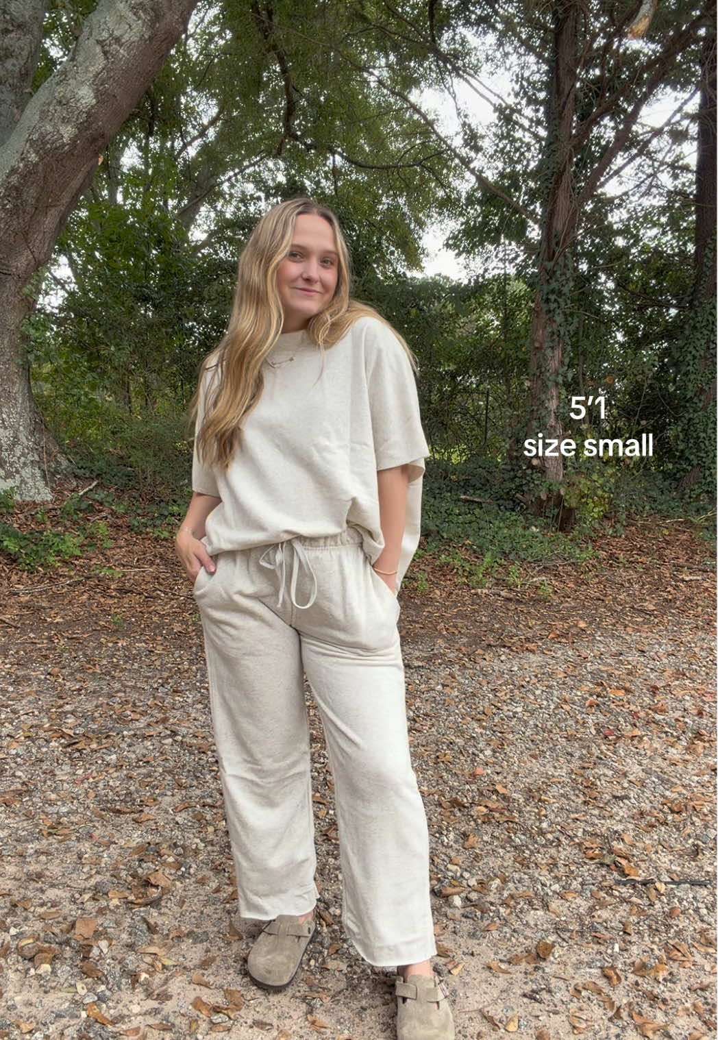 finally got this set i’ve been eying for a while & LOVE IT 🙌🏻 🤍#twopieceoutfit #casual #fallseason #twopieceset #womensfashion 