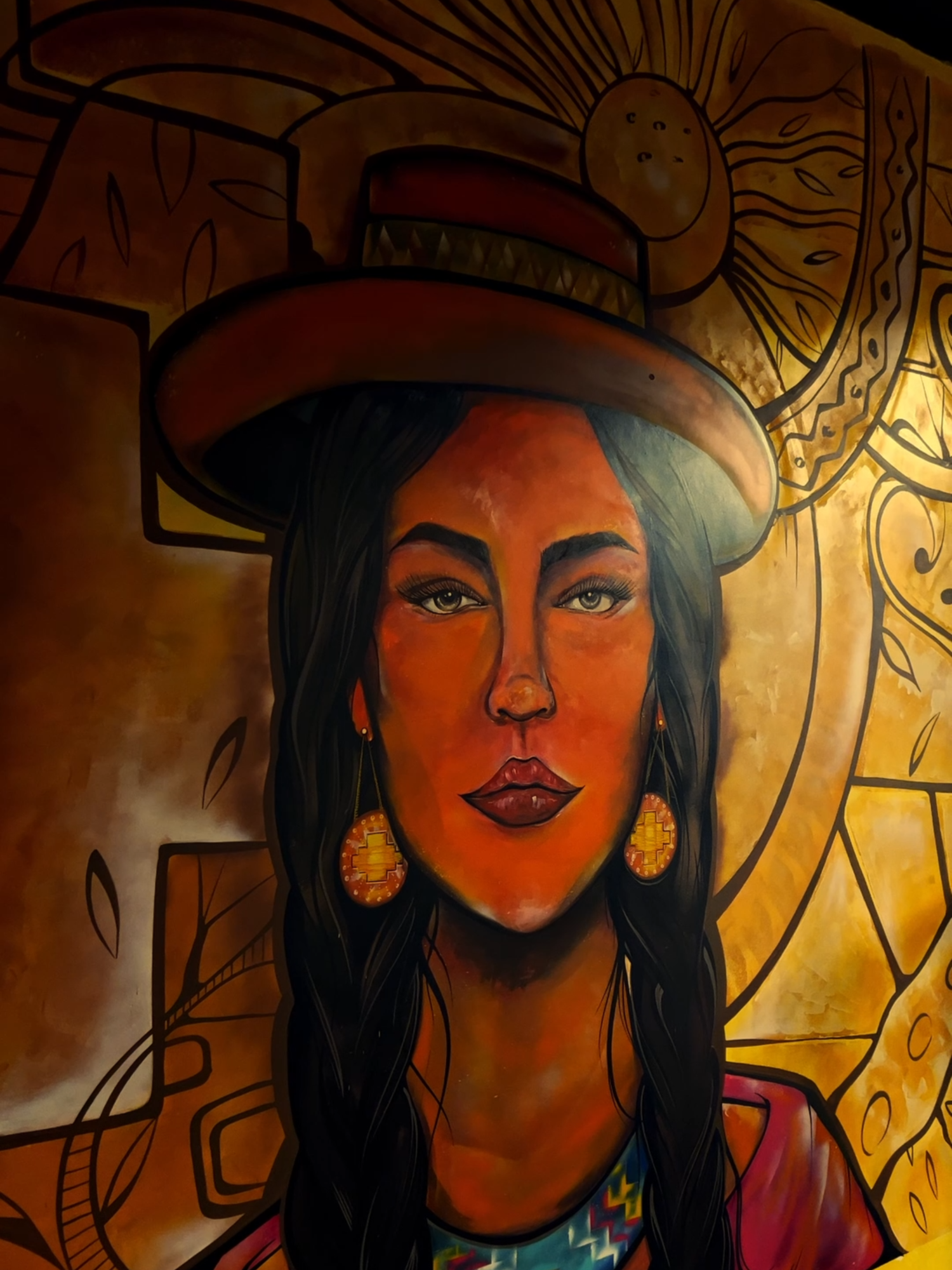 Cada acción en Sabina nace de un ritual. Hoy, su espíritu despierta en Barranco y toma forma en un mural que revela su esencia. #barranco  #andino #restobar #Central