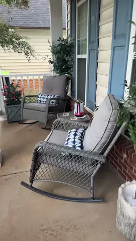 #RockingChairs #Chairs 