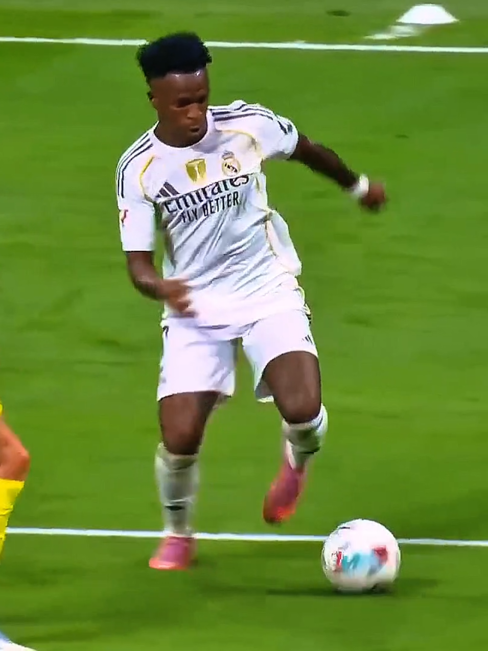 Real Madrid vs Villarreal 3-1 2x Vini, 1x Mbappé. #realmadrid #vinijr #mbappe #laliga #football 