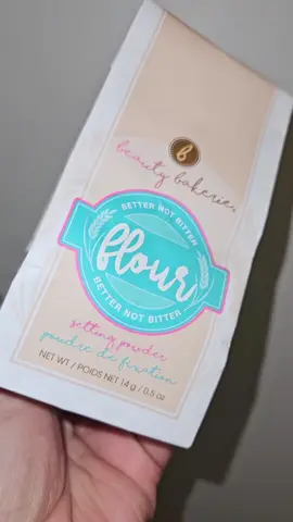 Beauty Bakerie Setting Powder Tutorial using @Beauty Bakerie Makeup Flour Setting Powder 💛 #settingpowder  #crueltyfree #makeuptutorial #makeuptutorials  #makeuptransformation 