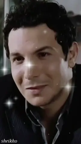 يقال ....لا يجب أن تقول كل ما تعرف ولكن يجب أن تعرف كل ما تقول....وأقول شو بيلبئلك إنك تضحكي اضحكي لكي يصبح الخريف ربيع والليل المظلم صباحا مشرق وتتحول الغربان لعصافير جميلة مغردة مبتهجة...اضحكي لكي يتبخر الهم من قلبي...اضحكي لأنك تستحقين الحياة والحياة تستحق إبتسامتك اضحكي فكل ضحكه منك تهديني حياة... اضحكي شو بيلبئلك إنك تضحكي🦋🫶 كرمالك كل شي بهون🫶أنا بعشقك❤️🫴 #باسل_خياط #ضحكة_الدنيا #الغفران #❤️ 