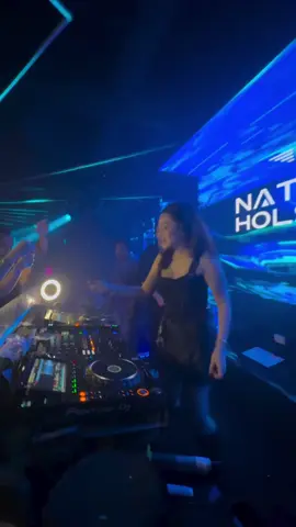 #fyppppppppppppppppppppppp #nathalieholscher14 #nathalieholscher #pontianak 