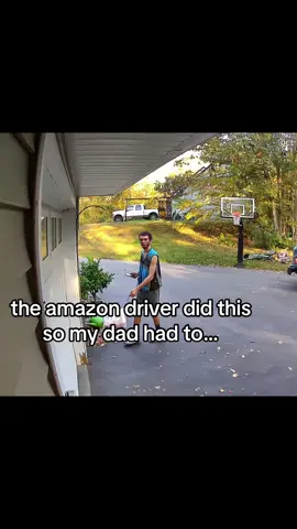 well here barry goes again 😂 @Amazon #amazondriver #fyp 