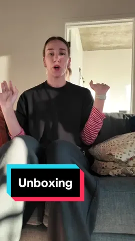 Free people unboxing. Yay! #aussie #WNBA #unboxing #fyp #fashion 