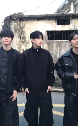 Fit check #douyin #style #outfitideas #douyin抖音 #phoidostyletrung 