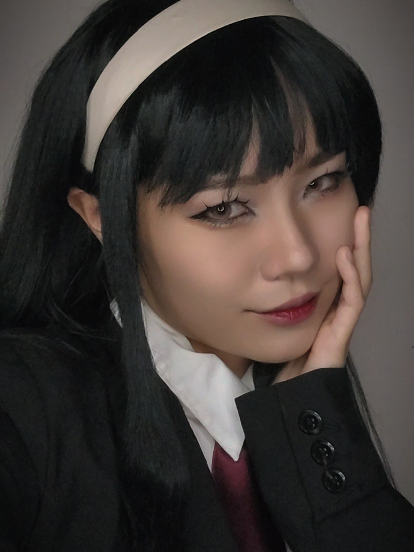 tried a new makeup for Tomie and definitely like it more than previous attempts . . . . #tomiecosplay #junjiitocosplay #tomie #cosplay #fyp 