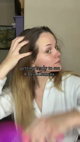 soo excited to see @Chris Klemens !! the one person / entertainer that kept me going during a dark time was your content 🩷