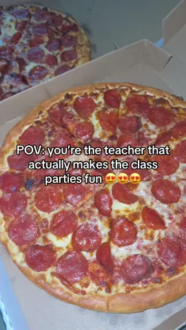 And every child had two slices, wings and refills on drinks 😃😃😃
