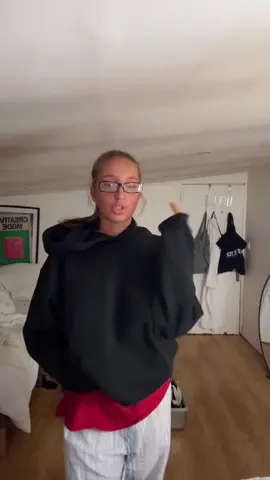 A zut outfit is a zut outfit. 