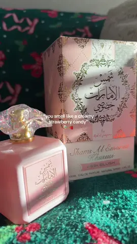Creamy fruity and classy altogether!! #perfume #perfumetok #giftsforher #christmasgiftideas #tiktokshopfalldealsforyou 