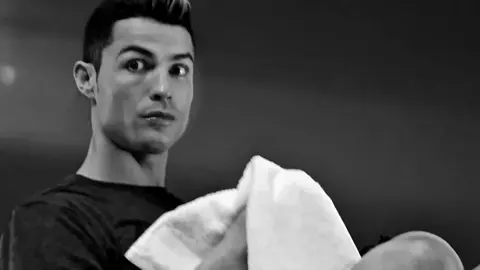 wine pon you. pedido de:@é o tal do dL🤟🏽  #cristianoronaldo #edit #guhzzkk 