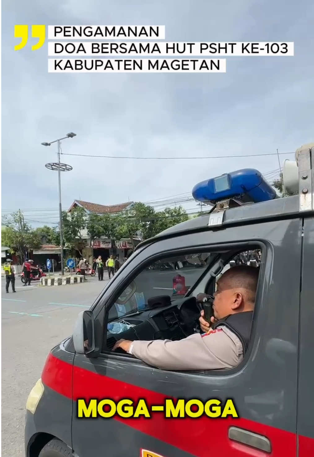 📸 Polres Magetan Hadir untuk Mengamankan Jalannya Doa Bersama HUT PSHT ke-103 Polres Magetan melaksanakan kegiatan pengamanan dalam rangka doa bersama memperingati Hari Ulang Tahun PSHT ke-103 yang digelar di GOR Ki Mageti Kabupaten Magetan. Kegiatan berjalan dengan aman, tertib, dan penuh kekeluargaan, sebagai wujud sinergi antara aparat kepolisian dan masyarakat dalam menjaga situasi kamtibmas yang kondusif. 🤝🇮🇩 #pshtpusatmadiun #humaspoldajatim #listyosigitprabowo #kapoldajatim #poldajatim        