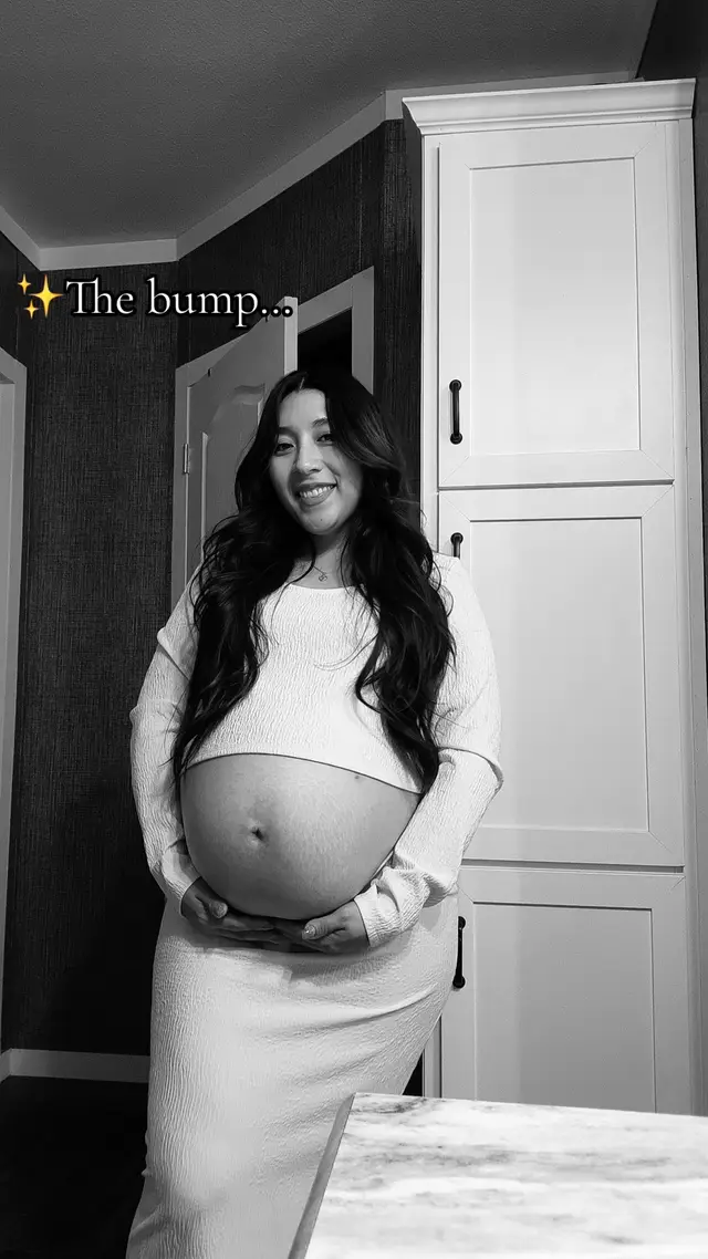 Missing my tiny love a little extra today, it’s been 3 days since I’ve seen her. She’s in good hands with dad though 🥺 #babybump #chunkybaby #motherhood #babygirl #pregnant 