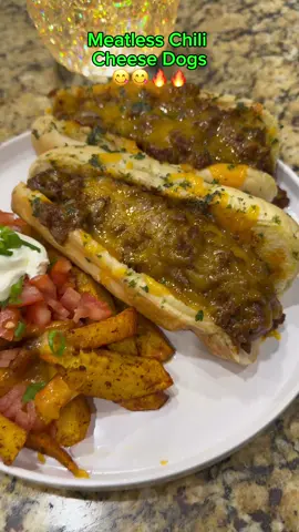 Who Needs Meat?!  Chili Cheese Dogs & Loaded Wedges 😋🔥 #thatmanandthemkids #EasyDinner #meatlessmeals #DinnerIdeas 