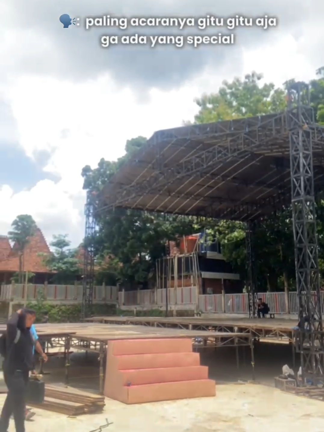 BASS gitu-gitu aja?! coba liat dulu BASS Pesantren Bina Insan Mulia 😁 Terimakasih sudah hadir di PesantrenBinaInsanMulia @williesalim @bobonsantoso @derry_sulaiman @charly_setiaku  #BIMAALLSTARSHOW #BASS2025 #pesantrenbinainsanmulia1 #pesantrenvipbima2 #pesantrenbima3 #santrikeren #trendpesantren #pesantrenstory #StoryAnakPesantren #pesantrenbinainsanmuliacirebon #santripondok #ponpesbima 