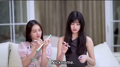 Q: nickname people call you? 🐧Mad Dog(in Clairebell) 🍁ที่รัก(teerak) P’Mable always knows how to make the baby shyyy🤭 #clairebell #pangjiewr #minepeople #mable_siriwalee #blejie @mable_siriwalee @ปอจอชอบกินเคบับ @Davikah Channel 