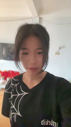 t đi họp thoi ko có j đâu 🤡