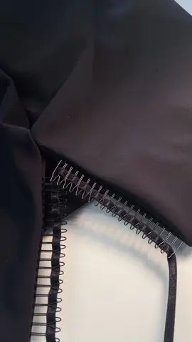 Who need to sit anyway 😂😂😂