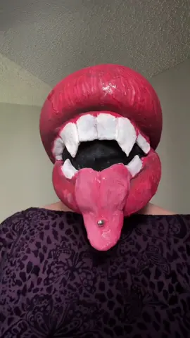 Careful it bites 🫦 #DIY #halloween #makeup #costume 