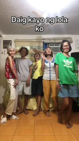 Ganito din ba mga lola nyo,comment below at pag nagustuhan namin ang comment nyo ifollow namin at i noticed namin lezgow.#comment #below #Siblings #goodvibes #fyp 
