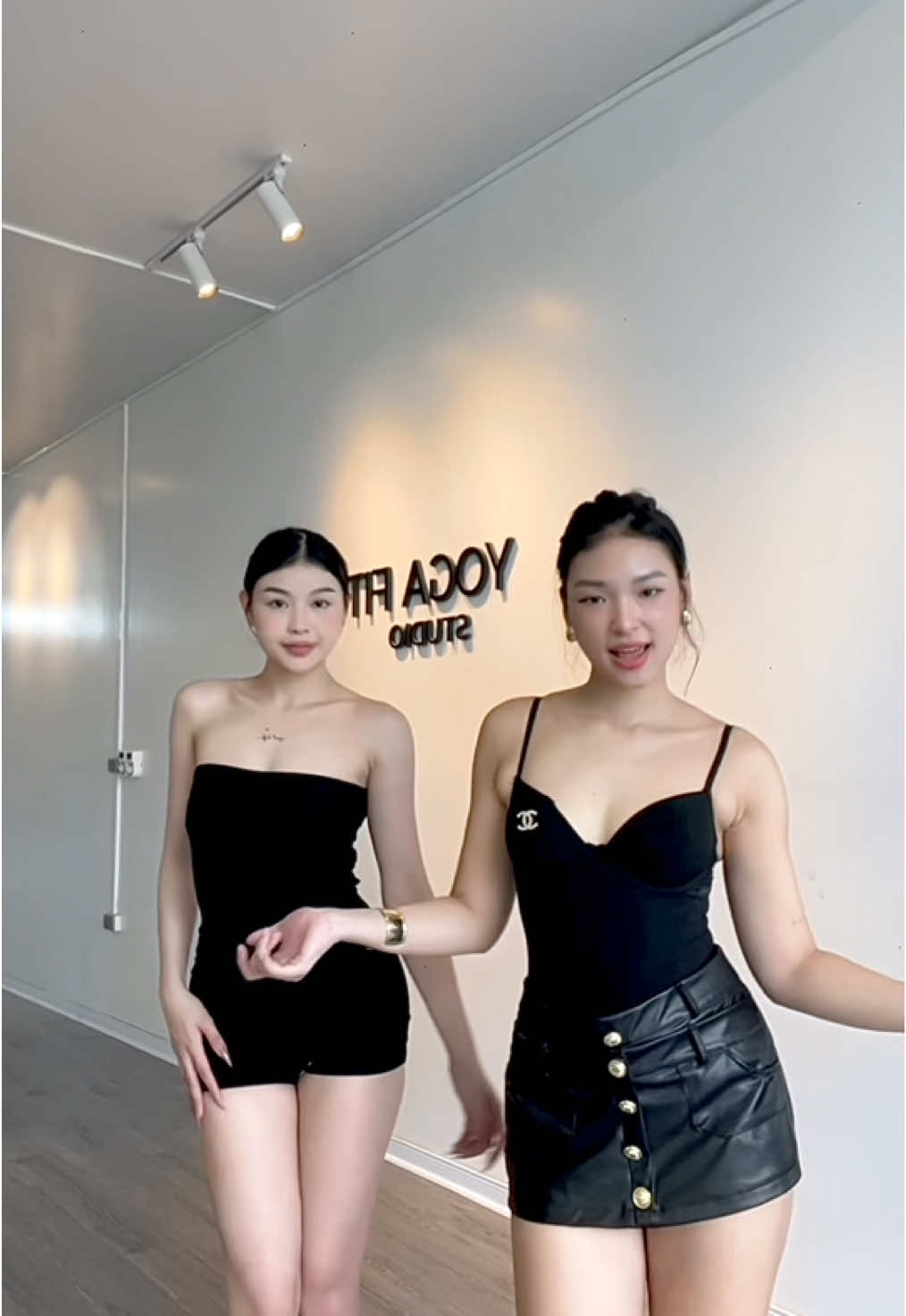 Trend cuốn hi Dc: ??? #côgiáokim #daynhay #dancebar #tiktok #vairal 