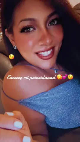 El Amoooor el la miradaaaa no puedeee esconderseee🥰💕😘👌😃#prietitalinda🌸🎶 #mexico💜🇲🇽💕 