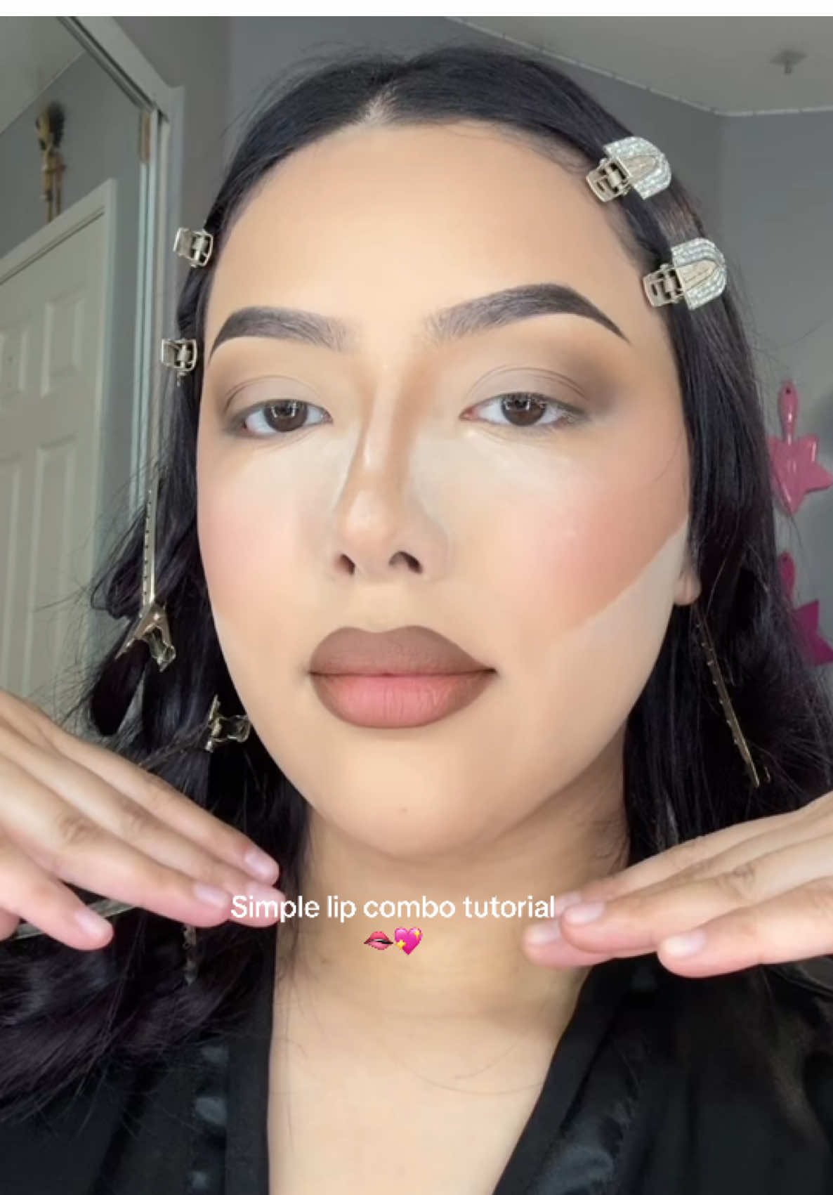 Yall know I love my lip combos hehe ☺️  @Italia Deluxe Makeup @Morphe Cosmetics  #lipcombo #lipcombotutorial #lipliner #lipstick #lips 
