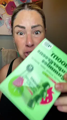 Don’t miss out on the new bloom super greens gummies! #tiktokshopcreatorpicks #bloomnutrition #bloomnutritionnewarrivals #viralproducts #creatorpicks 