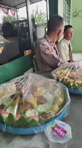 Terima Kasih kedatangannya Komandan Kapolsek Soreang beserta Anggota dan Pak  Camat Soreang dengan para Lurah ,, Barakallah 