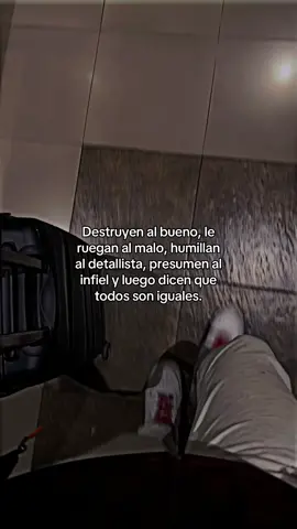 En fin JAJAJ #fyp #frase #indirecta 