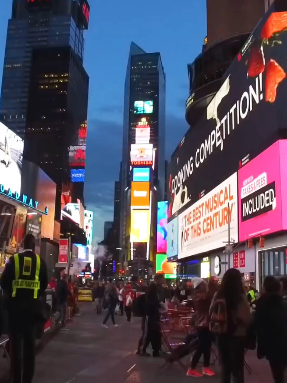 ‎✨ “New York City 🗽 — the city that never sleeps 🌃💫 Its lights, energy, and vibes are truly unmatched!🔥 Which place in NYC is your favorite?” United States ‎ Time Square NYC USA🇺🇸🇺🇸 ‎#growmyaccounttiktokteam  ‎#timesquarenewyork  ‎#unitedstatesofamerica🇺🇸 #nyctiktoker  ‎#searchinsights 