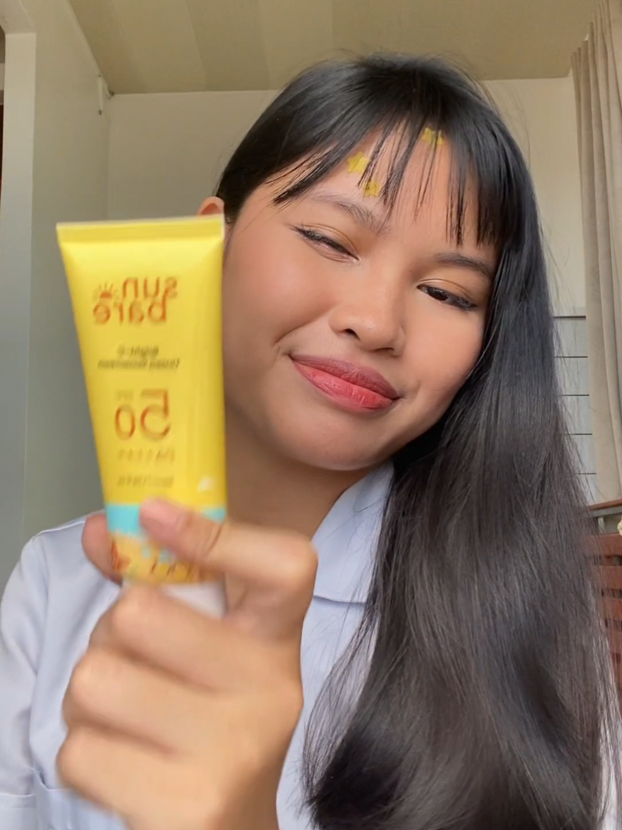 literally the first thing i grab when i get ready is my @sunbare.ph tinted sunscreen 🩷 #SunbarePH #SunbareTinted #grwm #fyp #makeup 