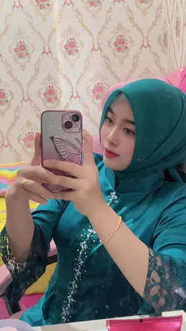 Piii wik en🧚🏻‍♀️ #fyppppppppppppppppppppppp #kondangancheck #fypシ゚ #emeralblue #foryoupage 