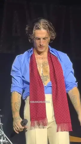 🤍👑✨️ @Damiano David World Tour 2025! Suiza 👏🎥 #world #damianodavid #words #singer #suiza 